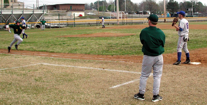 A2455.jpg (75370 bytes)