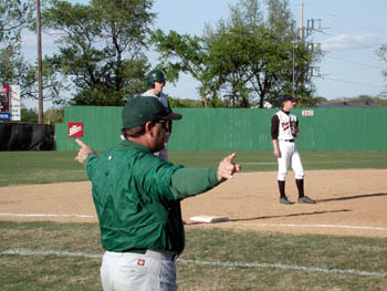 A3200.jpg (30975 bytes)