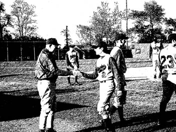 A3206.jpg (45957 bytes)