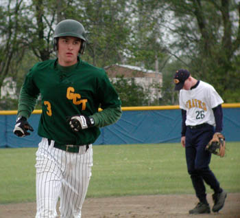 A3360.jpg (30643 bytes)