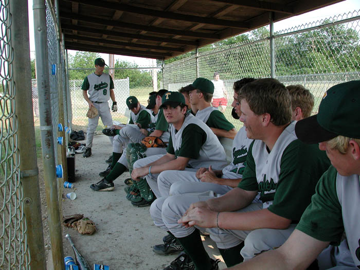 A3828-1.jpg (97001 bytes)